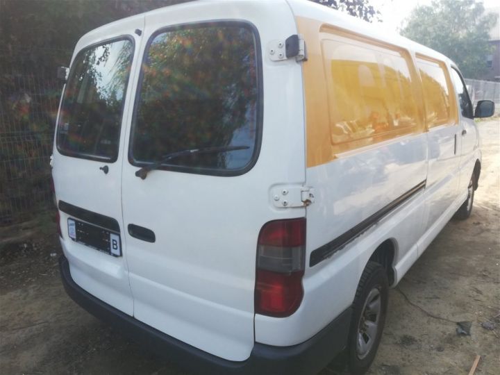 Commercial car Toyota Hiace Other Blanc - 4