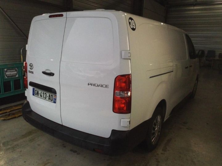 Commercial car Toyota ProAce Other 2.0 140 D-4D - Start&Stop RC23  2016 FOURGON Fourgon Long Business PHASE 1 BLANC - 2