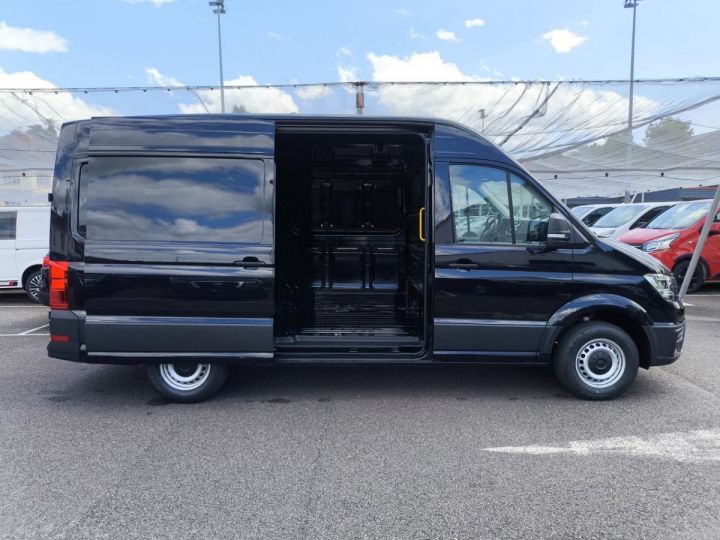 Commercial car Volkswagen Crafter Other II 2.0 TDI 177 35 L3H3 BVA8 BUSINESS Noir Intense - 3