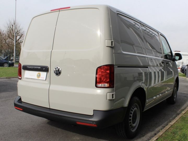 Commercial car Volkswagen Transporter Other 2.0L TDI 150Ch Gris - 15