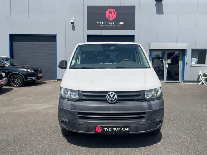 Commercial car Volkswagen Transporter Other COMBI CARAVELLE Court Moyen 2.0 16V TDI BlueMotion - 114 9PL T5 GTIE 12M BLANC - 2