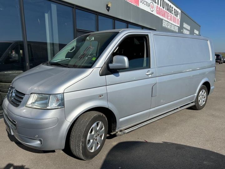 Commercial car Volkswagen Transporter Other FOURGON FGN TOLE LB 1.9 TDI 102 3.0T Gris - 1