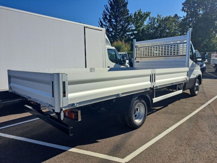 Commercial car Iveco Daily Platform body 35C16 PLATEAU 4M50 48800E HT Blanc - 2