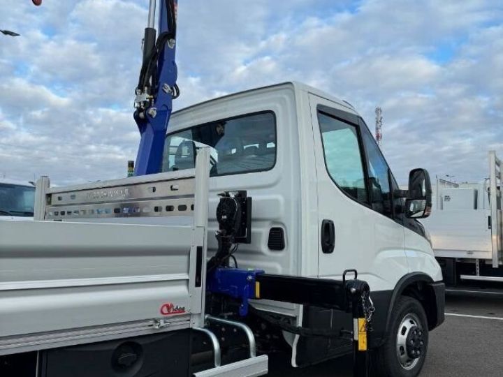 Commercial car Iveco Daily Platform body 35C18 GRUE PLATEAU 70000E HT Blanc - 32