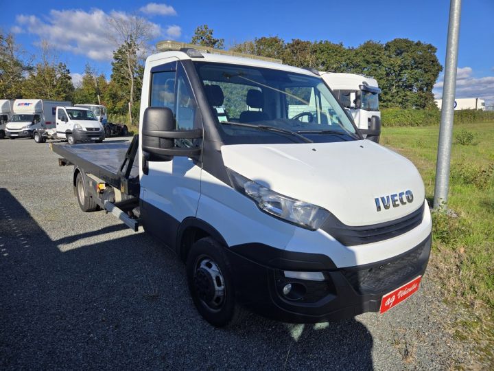 Commercial car Iveco Daily Polybenne IVECO 35C15 DEPANNEUSE 3T5 BV6 MOTEUR 3.0L 150CV 3T5 BLANC - 4