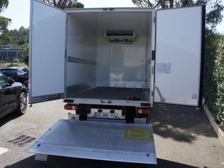 Commercial car Iveco Daily Refrigerated body IVECO DAILY V (2) CAISSE FRIGORIFIQUE 2.3 TD 35C14HA8 35-140 Blanc - 17