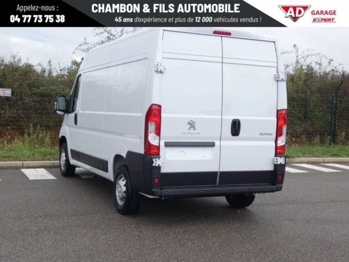 Commercial car Peugeot Boxer Steel panel van FOURGON TOLE 3.3 T L2H2 BLUEHDI 120 S BVM6 Blanc - 4