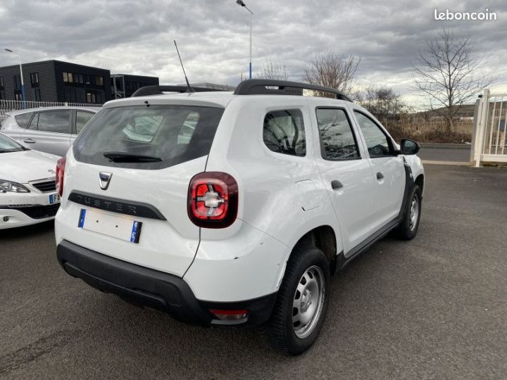 Dacia Duster 1.0 ECO-G 100CH ESSENTIEL 4X2 19 Blanc - 2