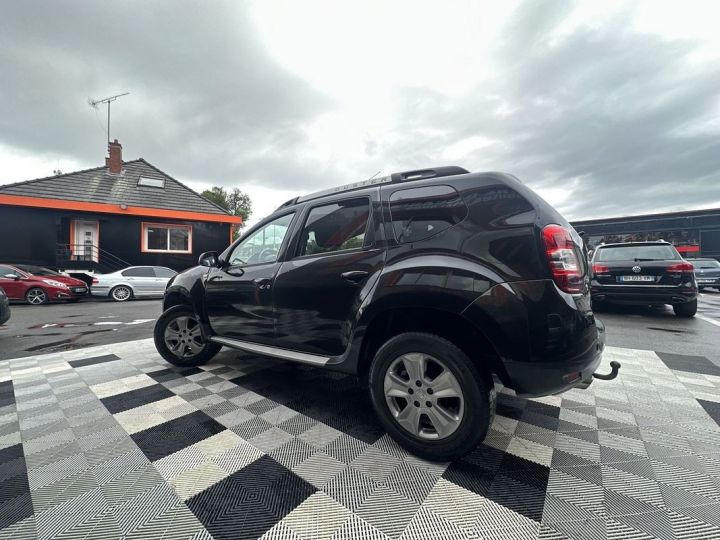 Dacia Duster 1.2 TCE 125CH STEEL 4X2 EURO6 Noir - 8