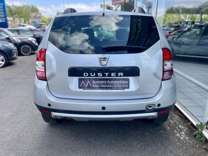 Dacia Duster 1.5 dCi 110 4x2 Ambiance Gris - 14