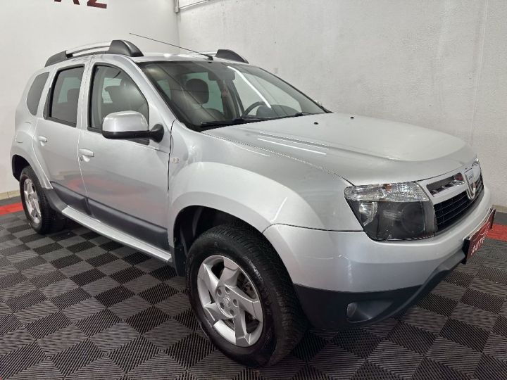 Dacia Duster 1.5 dCi 110 4x4 Lauréate +84000KM+PREMIERE MAIN Gris Clair - 4