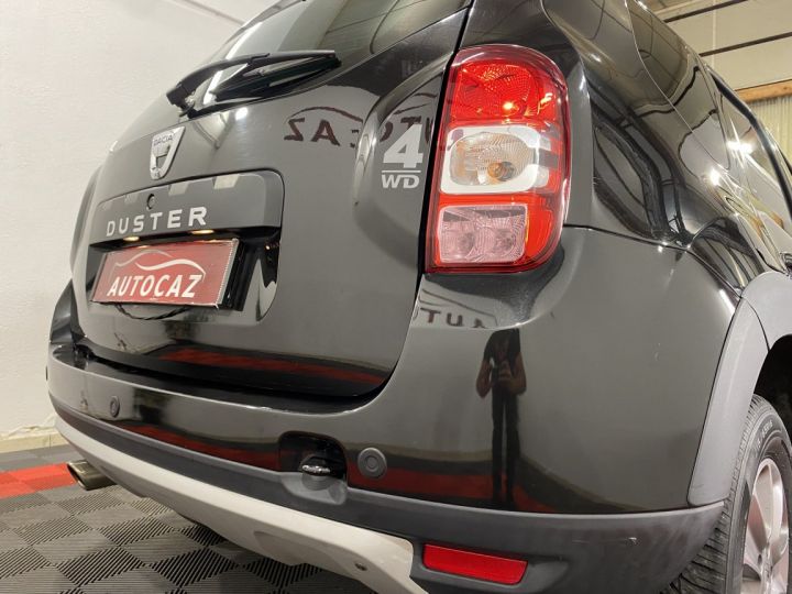 Dacia Duster 1.5 dCi 110 4x4 Prestige +100 000KM Noir - 8