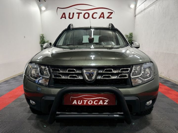 Dacia Duster 1.5 dCi 110 4x4 Prestige +ATTELAGE Verte - 4