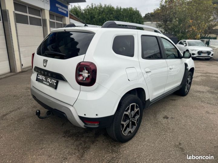 Dacia Duster 1.5 dCi 110ch Prestige 4X4 Blanc - 3