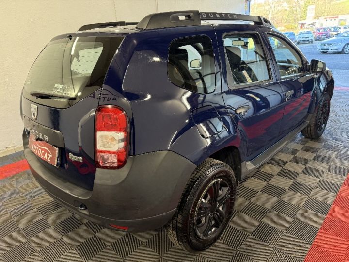 Dacia Duster 1.6 16v 105 4x2 Lauréate +88000KM Bleu - 6