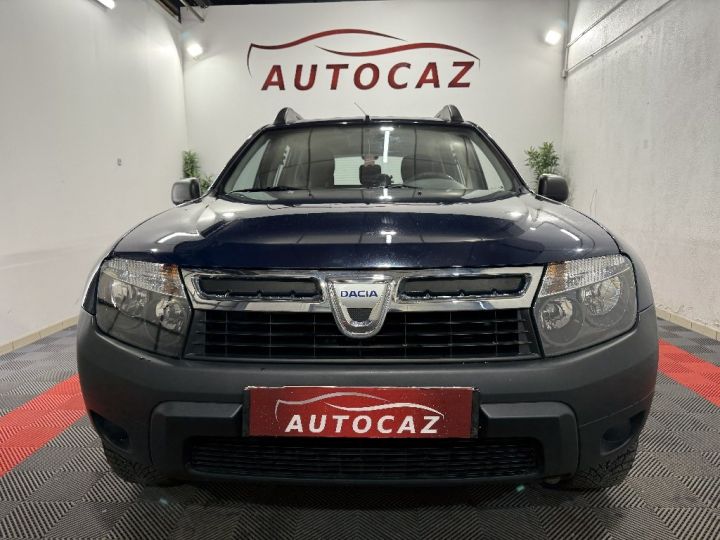 Dacia Duster 1.6 16v 105 4x4 Ambiance +ATTELAGE Bleu - 3