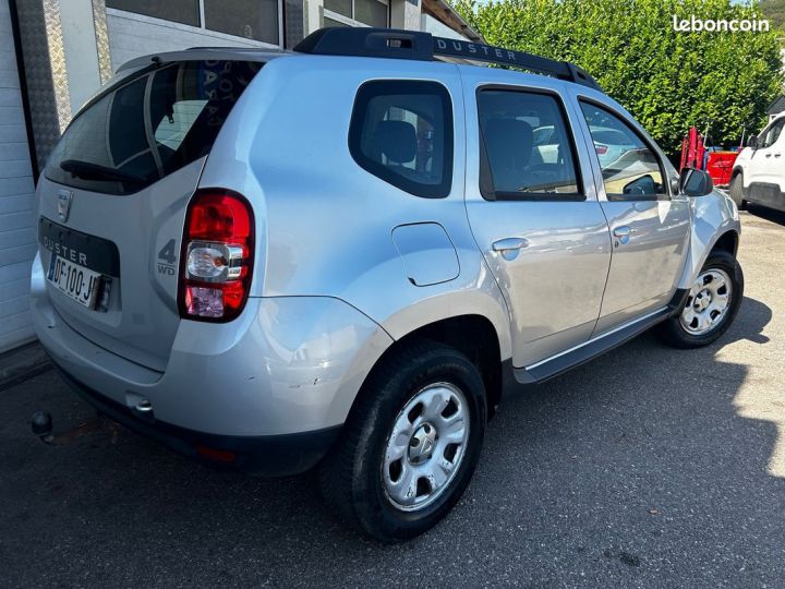 Dacia Duster (2) 1.5 dci 110 ambiance plus 4x4 Argent - 3