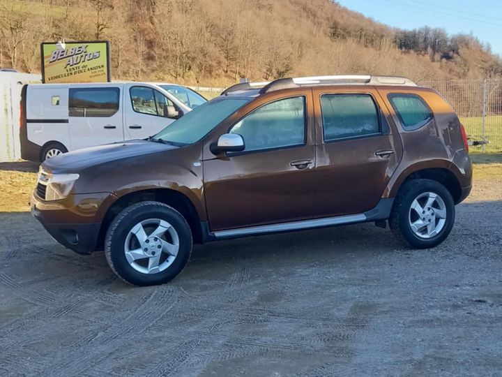 Dacia Duster 4X4 110 CV 1ere MAIN (belbex aut A YOLET) Marron - 1