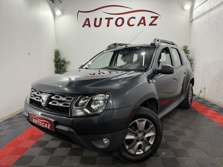 Dacia Duster dCi 110 4x4 Lauréate +ATTELAGE Gris Foncé - 1