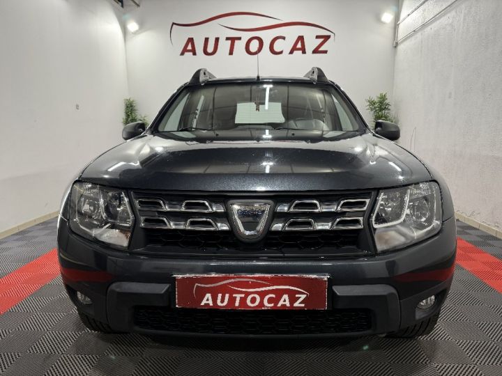 Dacia Duster dCi 110 4x4 Lauréate +ATTELAGE Gris Foncé - 4