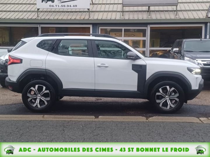 Dacia Duster III 1.2 TCE 130 4X4 EXPRESSION + OPTIONS Blanc - 2