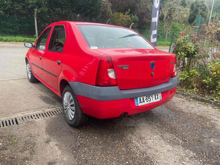 Dacia Logan LS 1.5 dCi 70CV Rouge Laqué - 11