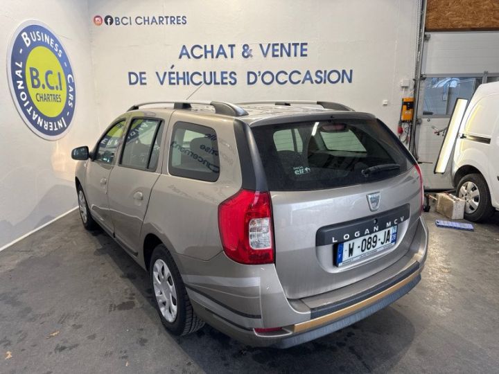 Dacia Logan MCV 1.2 16V 75CH Marron - 4