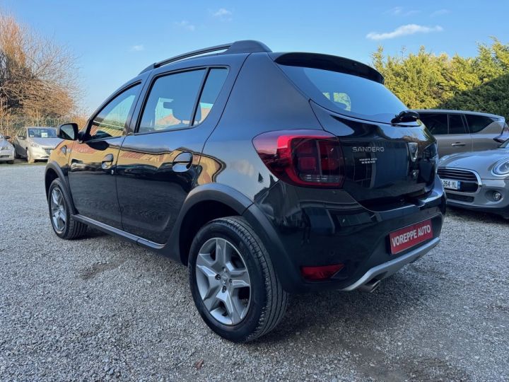 Dacia Sandero 1.0 ECO-G 100CH STEPWAY/ 1 ERE MAIN / CREDIT / CRITAIR 1 / GARANTIE 6 MOIS/ Noir - 6