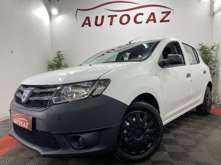 Dacia Sandero 1.2 16V 75 +2015 +112000KM Blanc - 2