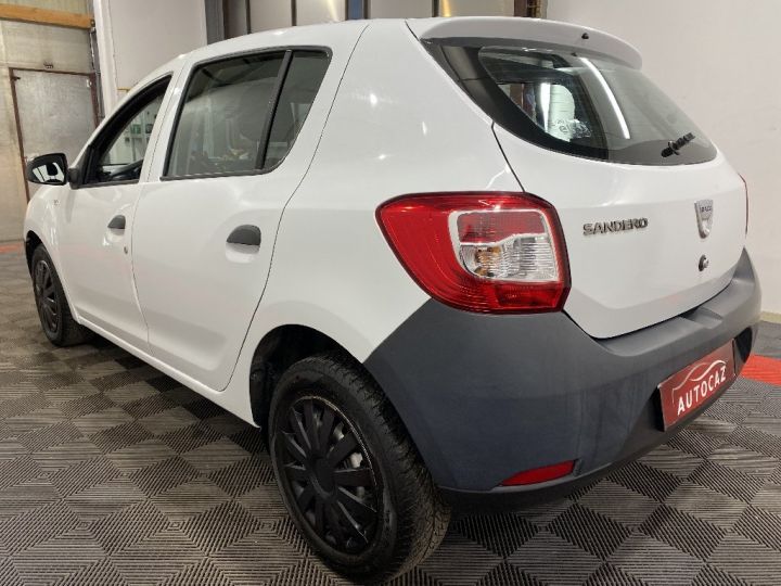 Dacia Sandero 1.2 16V 75 +2015 +112000KM Blanc - 6