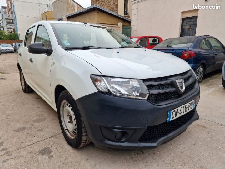 Dacia Sandero 1.2 16v 75ch essence 1ère main garantie 12-mois PAYER JUSQU'À 20 FOIS Blanc - 2