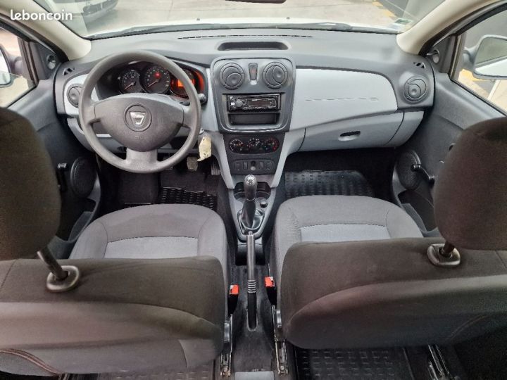 Dacia Sandero 1.2 16v 75ch essence 1ère main garantie 12-mois PAYER JUSQU'À 20 FOIS Blanc - 4