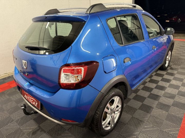 Dacia Sandero 1.5 dCi 90 Stepway Prestige +ATTELAGE Bleu - 8