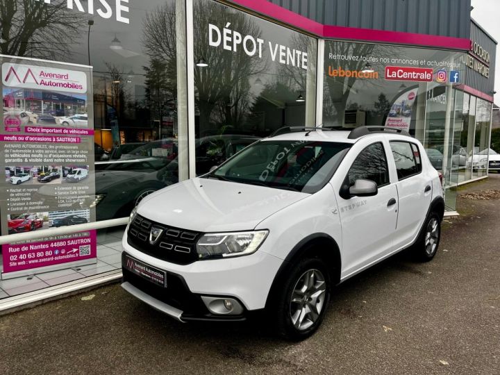 Dacia Sandero Blue dCi 95 Stepway Blanc - 1