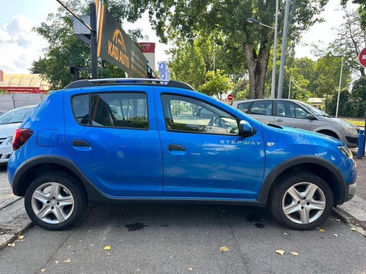 Dacia Sandero II STEPWAY 0.9 TCE 90 AMBIANCE Bleu - 18