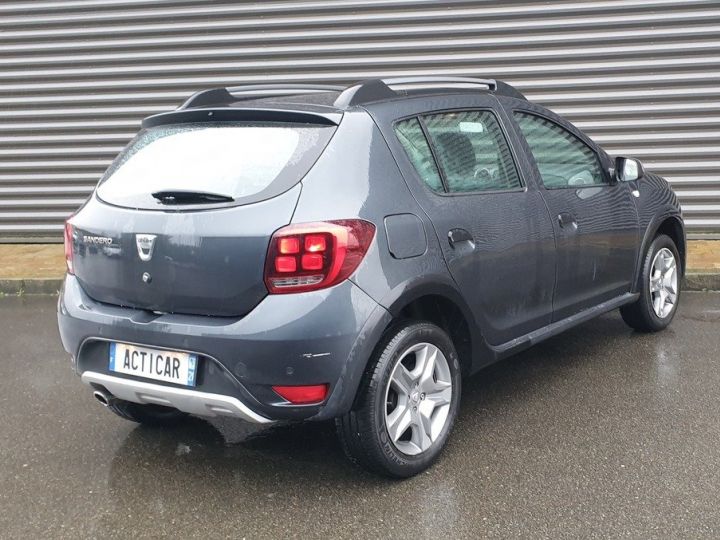 Dacia Sandero ii stepway phase 2 0.9 tce 90 luxe Gris Occasion - 23