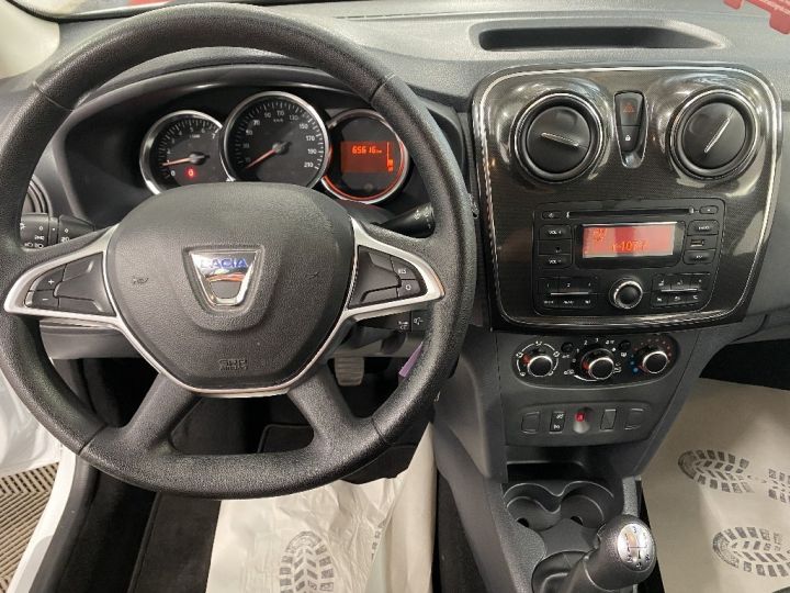 Dacia Sandero SCe 75 Lauréate +66000KM+2018 Blanc - 9