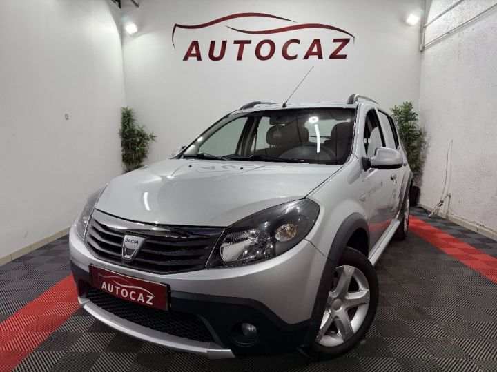 Dacia Sandero STEPWAY 1.6 MPI 90 LAUREATE +92000KMS Gris Clair - 1