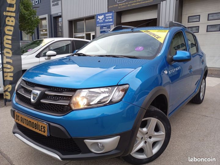 Dacia Sandero stepway tce 90cv crit air 1 garantie 12 mois 112..000klm 7990 Bleu - 1