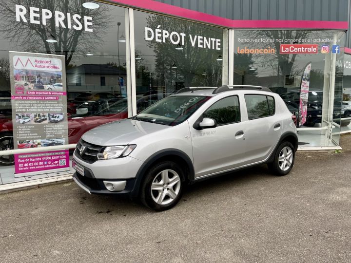 Dacia Sandero TCe 90 E6 Stepway Prestige GRIS CLAIR - 1