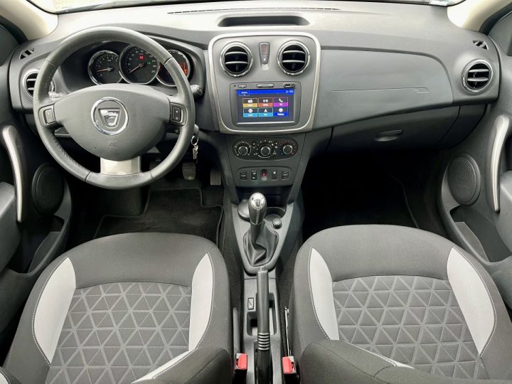 Dacia Sandero TCe 90 E6 Stepway Prestige GRIS CLAIR - 4