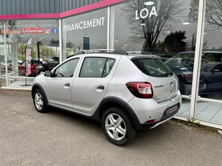 Dacia Sandero TCe 90 E6 Stepway Prestige GRIS CLAIR - 17