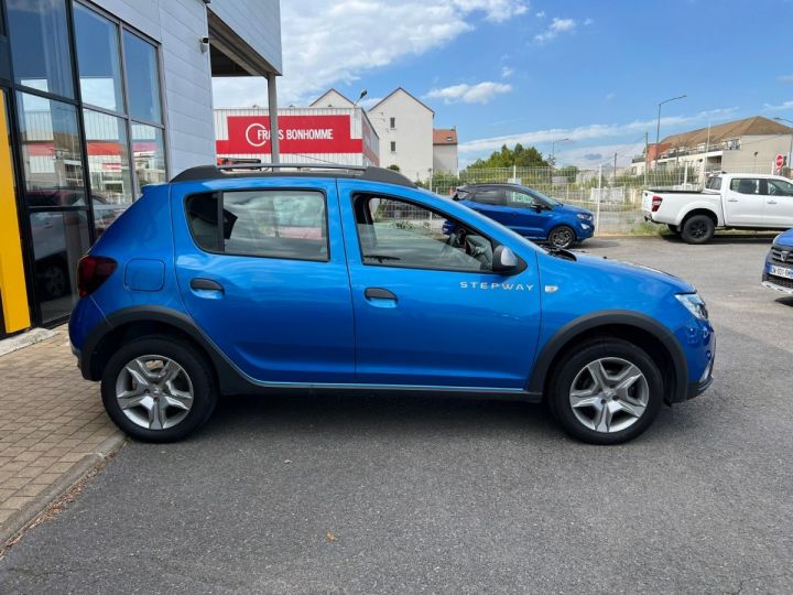 Dacia Sandero TCe 90 Easy-R Stepway Bleu - 16