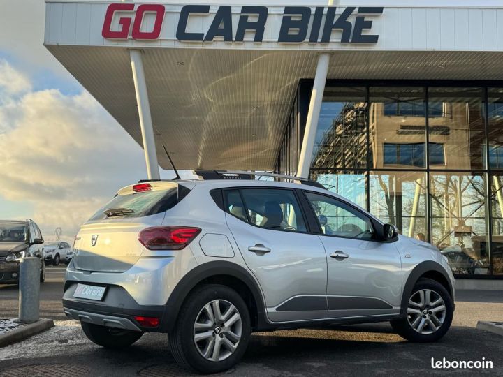 Dacia Sandero TCE 90CH Stepway Confort GARANTIE 6 ANS Caméra Apple Carpaly Ecran Bluetooth 249-mois Gris - 2