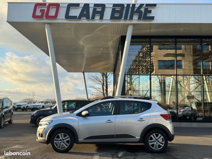 Dacia Sandero TCE 90CH Stepway Confort GARANTIE 6 ANS Caméra Apple Carpaly Ecran Bluetooth 249-mois Gris - 3