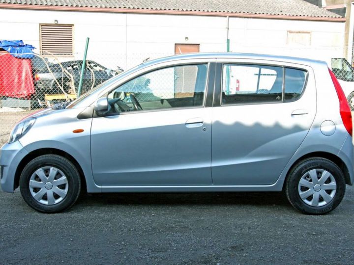 Daihatsu CUORE 1.0i Top Argent Métallisé - 2