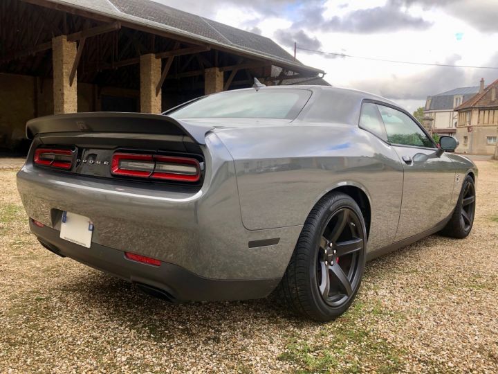 Dodge Challenger Challenger SRT Hellcat 717cv ECOTAXE PAYÉE Destroyer Grey Vendu - 4