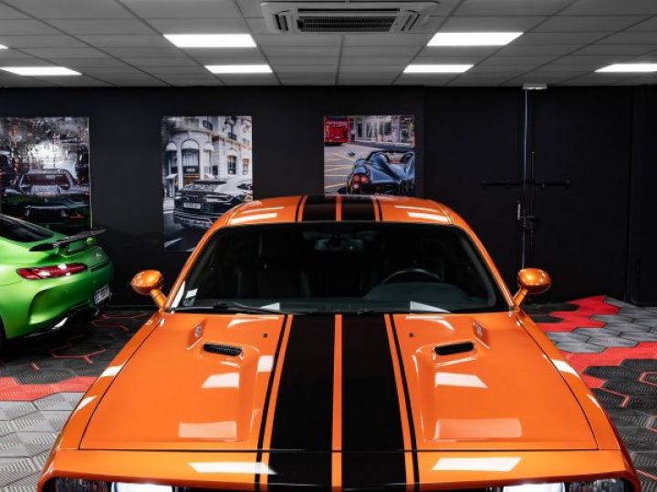 Dodge Challenger RT ORANGE FONCE - 26