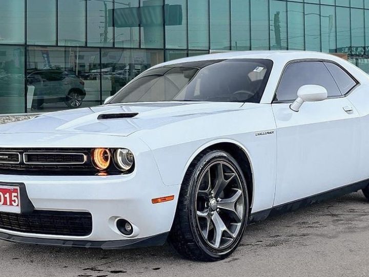 Dodge Challenger SXT Plus 3.6L Pentastar 305ch BVA8 Blanc - 1