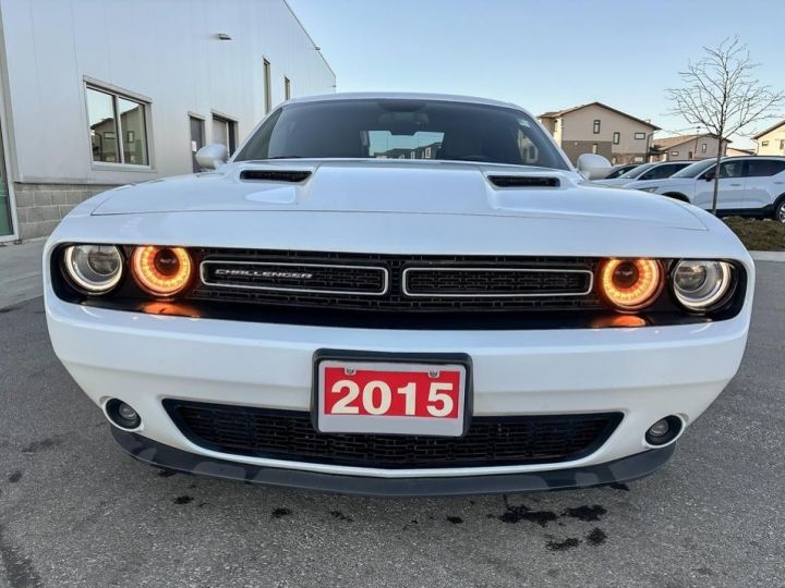 Dodge Challenger SXT Plus 3.6L Pentastar 305ch BVA8 Blanc - 2